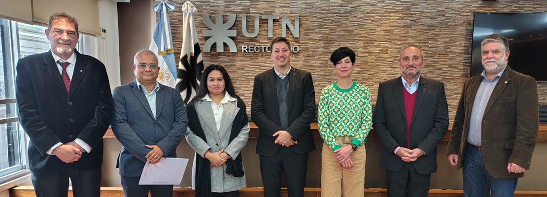 UTN y Bangladesh proyectan un polo textil